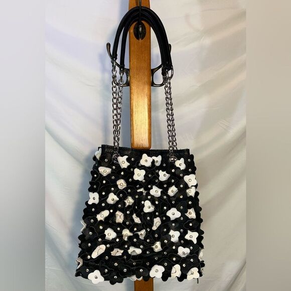 Black White Leather Purse Flowers Applique Shoulder Bag Glam Luxury Amerileather - Picture 1 of 12